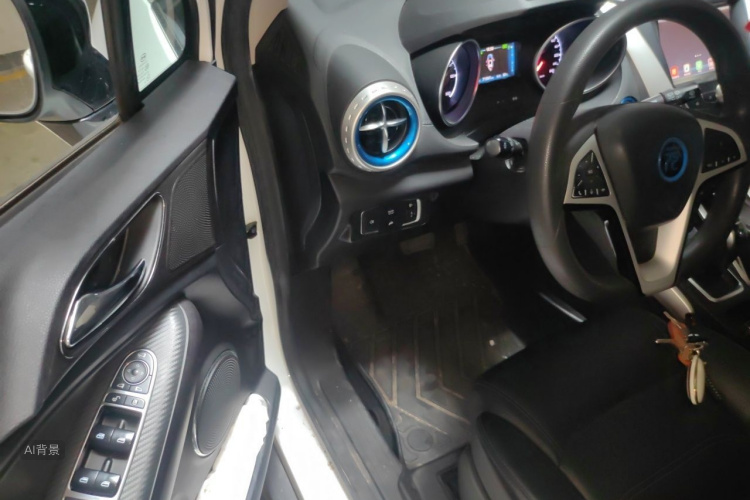 BYD Yuan New Energy 2018 car image #18