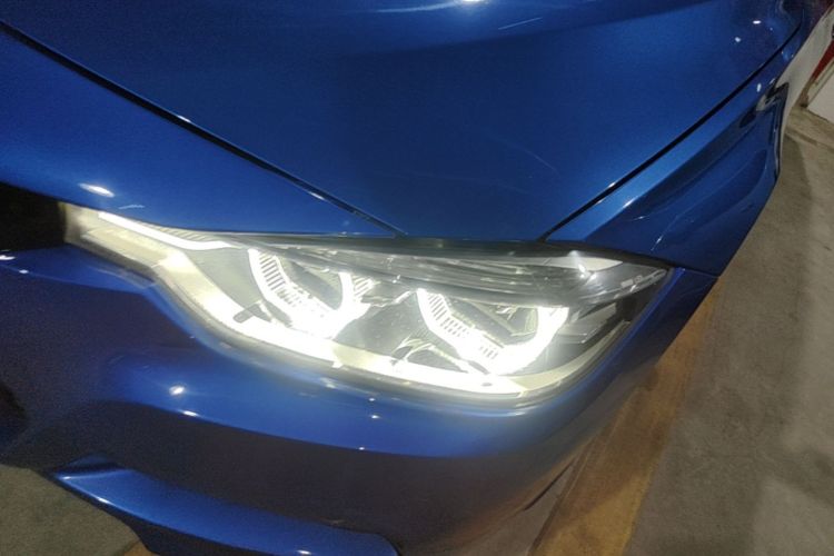 BMW 3 Series 2017 car image #27