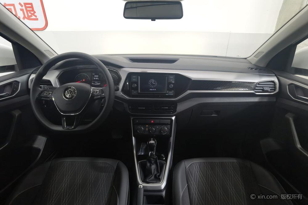 Volkswagen T-Cross 2020 car image #14