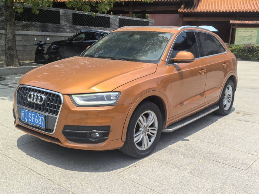 Audi Q3 2014 Audi Q3 2014 immagine di auto