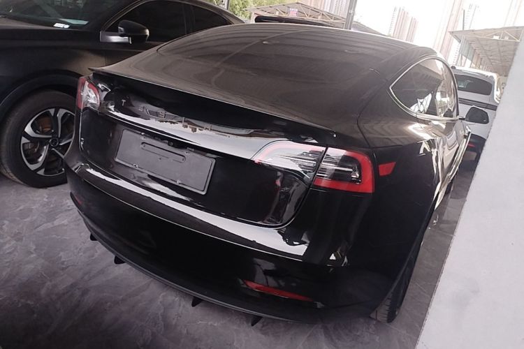 Tesla Model 3 2022 car image #7