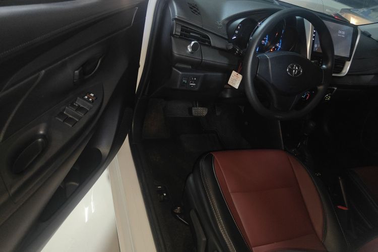 Toyota Vios 2018 car image #16