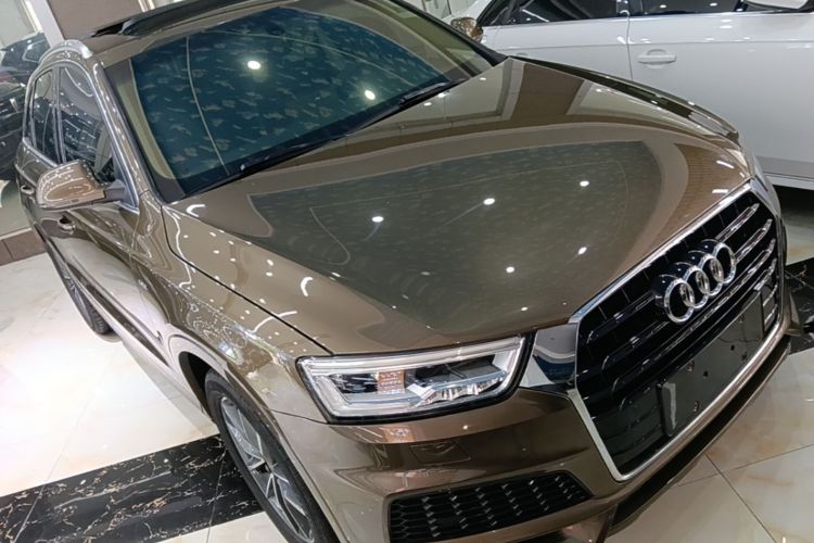Audi Q3 2019 car image #4