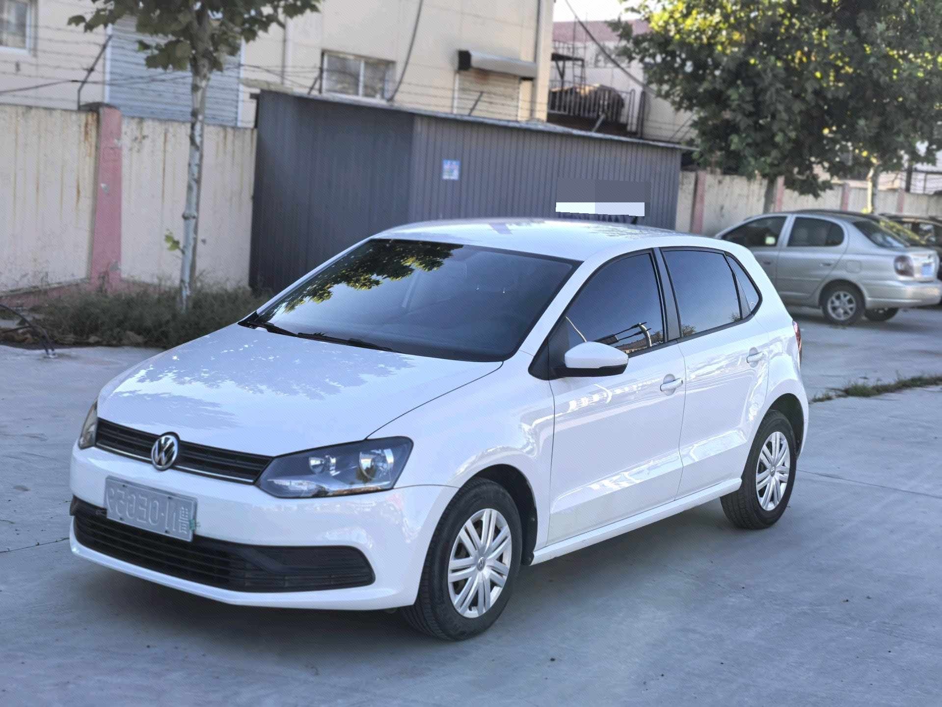 Volkswagen Polo 2016 Volkswagen Polo 2016 car image
