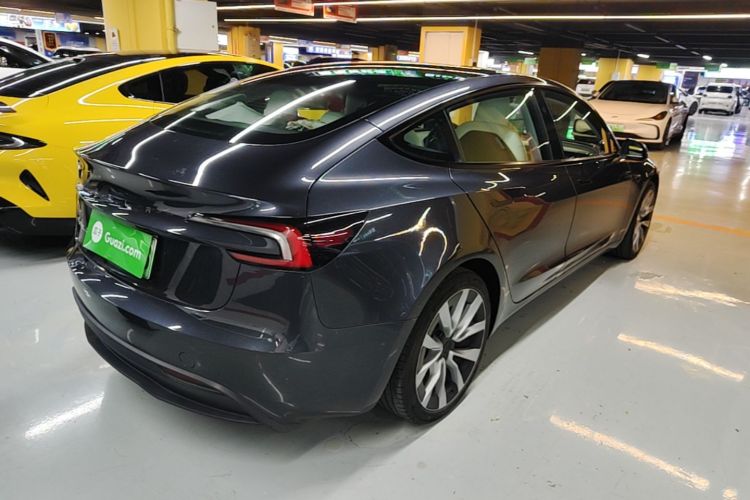Tesla Model 3 2023 #5 Tesla Model 3 2023 صورة سيارة #5