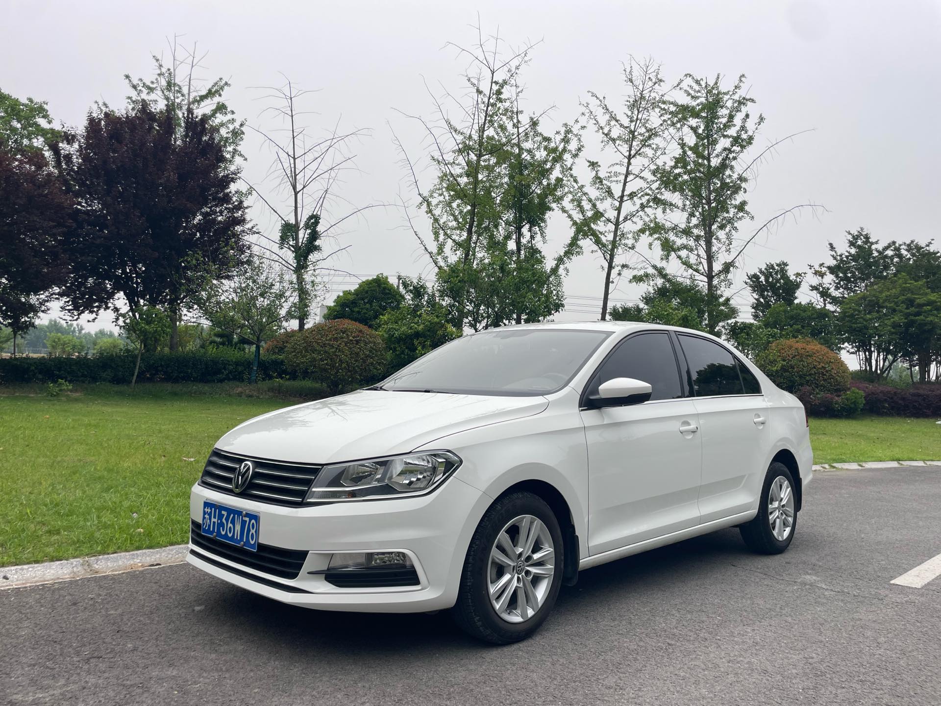 Volkswagen Santana 2019 Volkswagen Santana 2019 car image