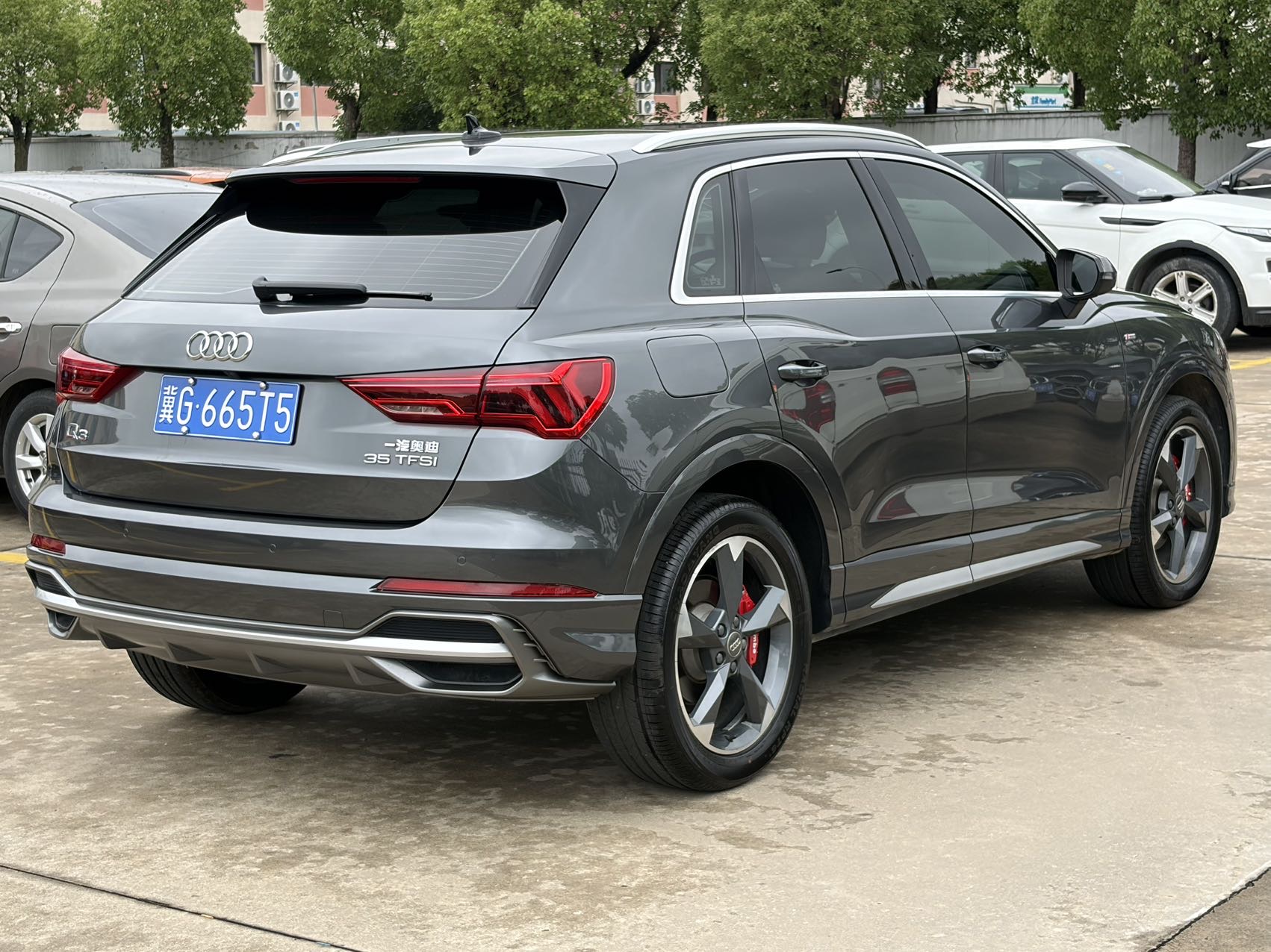 Audi Q3 2020 #11 Audi Q3 2020 car image #11