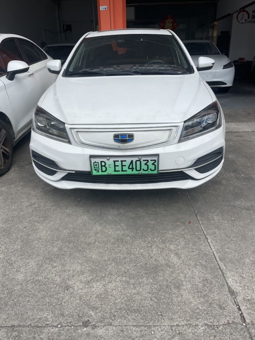 GEELY Emgrand New Energy 2018 #2 GEELY Emgrand New Energy 2018 صورة سيارة #2