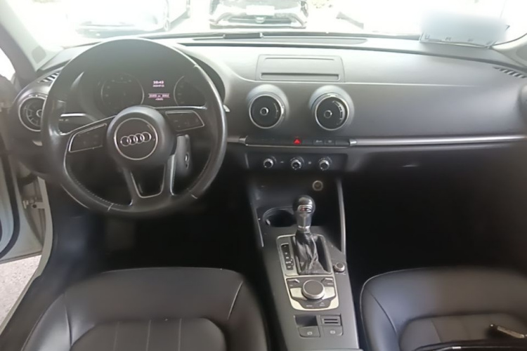 Audi A3 2018 #11 Audi A3 2018 car image #11