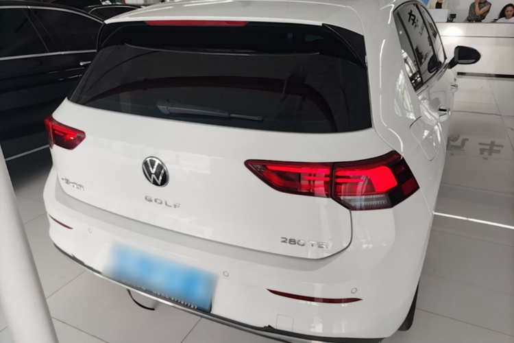 Volkswagen Golf 2024 #4 Volkswagen Golf 2024 car image #4