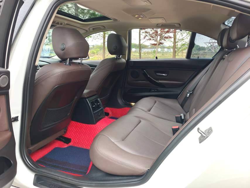 BMW 3 Series 2018 #2 BMW 3 Series 2018 car image #2