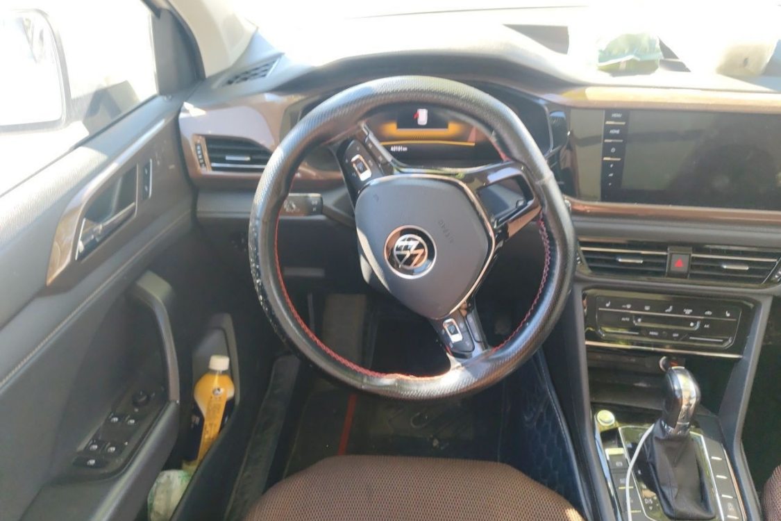 Volkswagen Tharu 2022 #22 Volkswagen Tharu 2022 immagine di auto #22