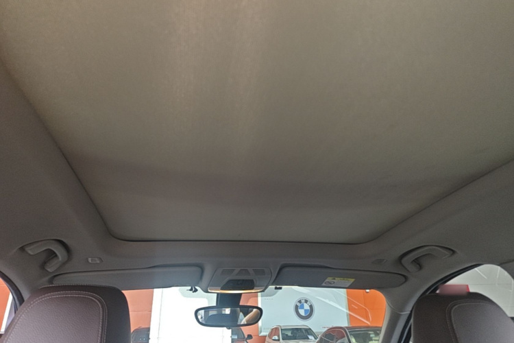 BMW X1 2018 #20 BMW X1 2018 car image #20