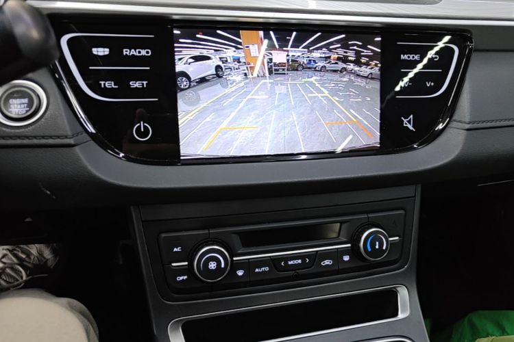 GEELY Emgrand 2020 car image #17