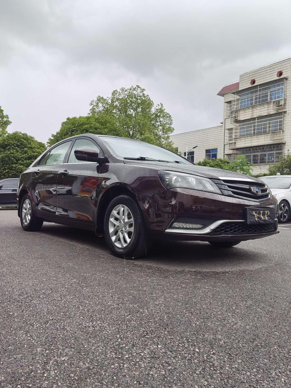 GEELY Emgrand 2016 #3 GEELY Emgrand 2016 car image #3
