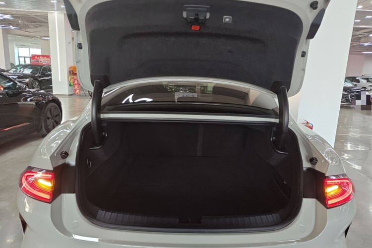 MI SU7 2025 car image #19