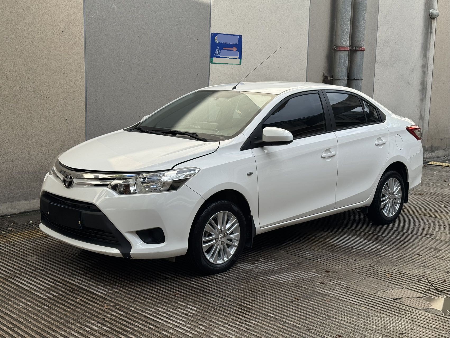 Toyota Vios 2015 immagine di auto 