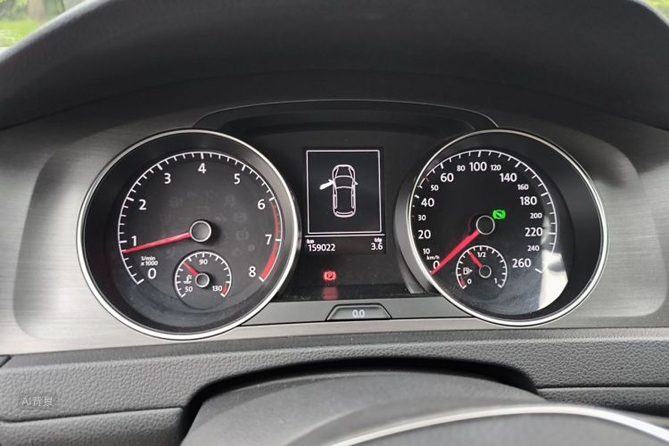 Volkswagen Golf 2016 car image #13