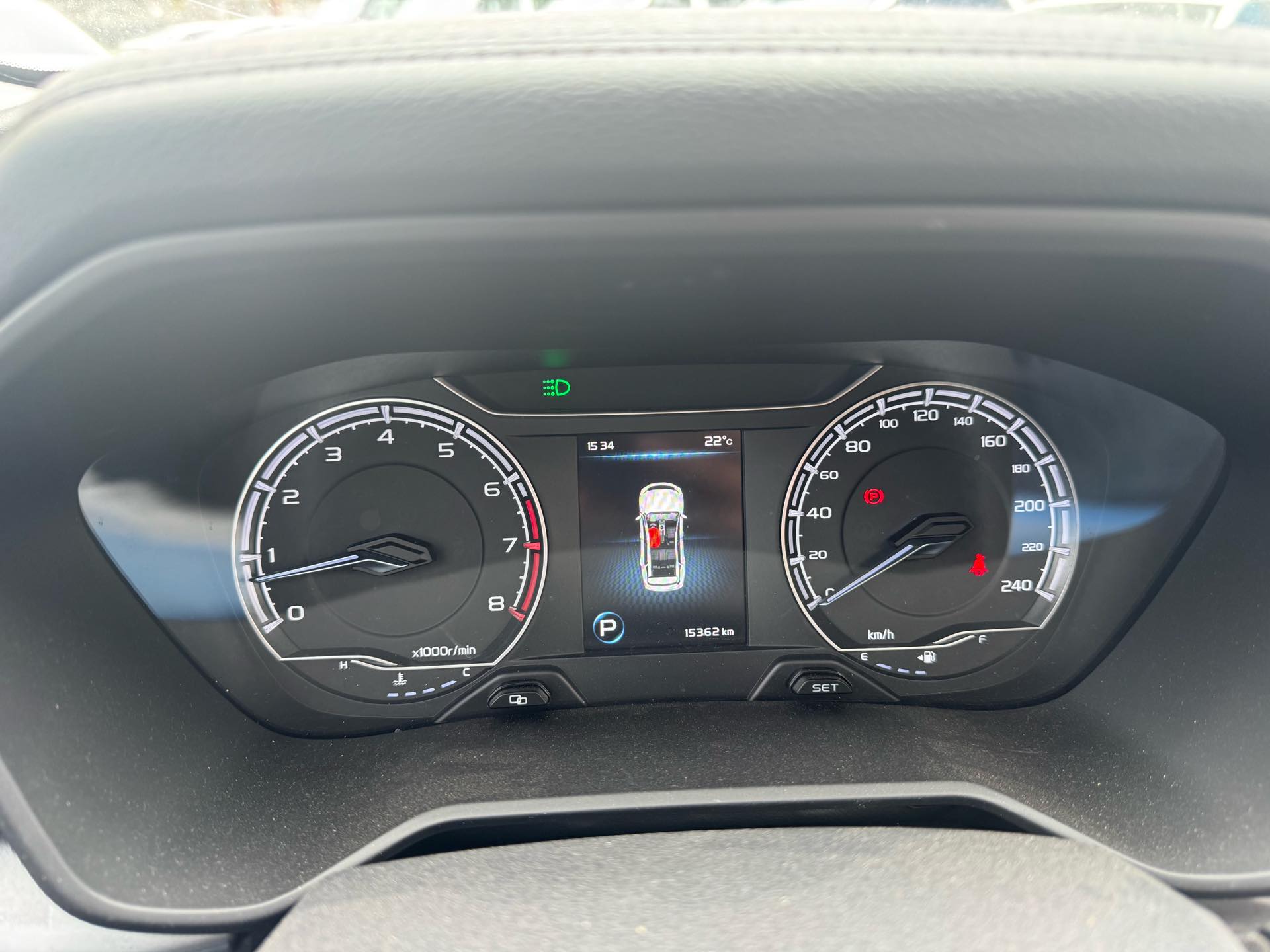 GEELY Vision X6 2023 image de voiture #4