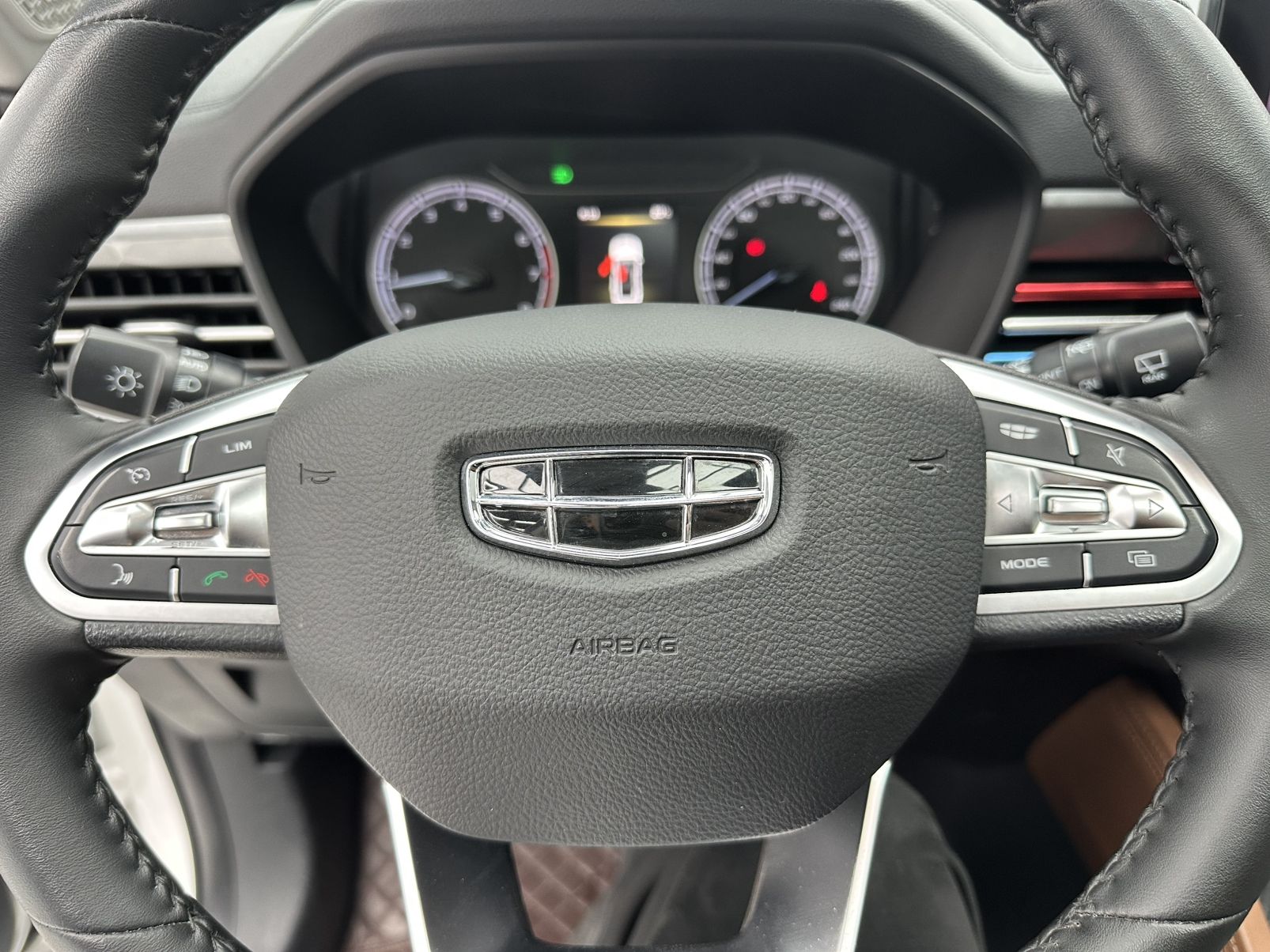 GEELY Vision X6 2023 #13 GEELY Vision X6 2023 صورة سيارة #13