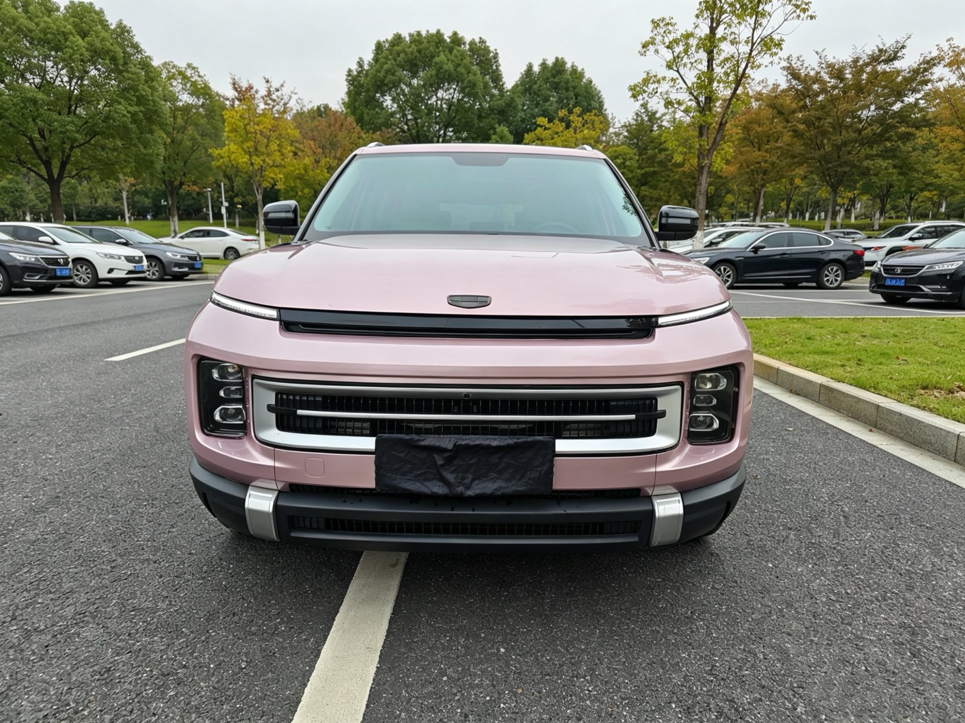 GEELY ICON 2023 car image #2
