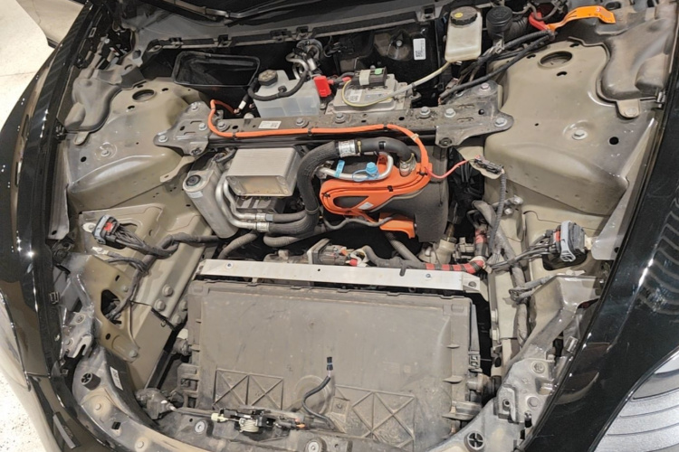 Tesla Model 3 2023 immagine di auto #20