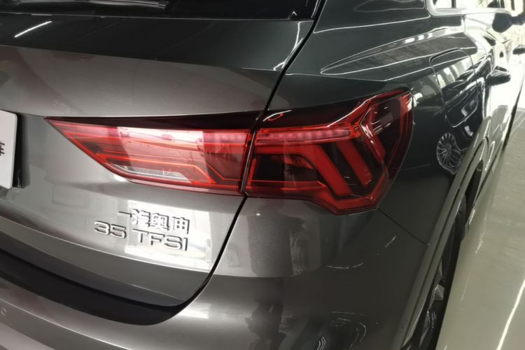 Audi Q3 2024 #8 Audi Q3 2024 car image #8