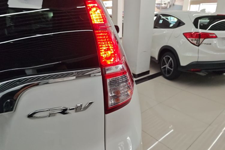 Honda CR-V 2016 #8 Honda CR-V 2016 car image #8