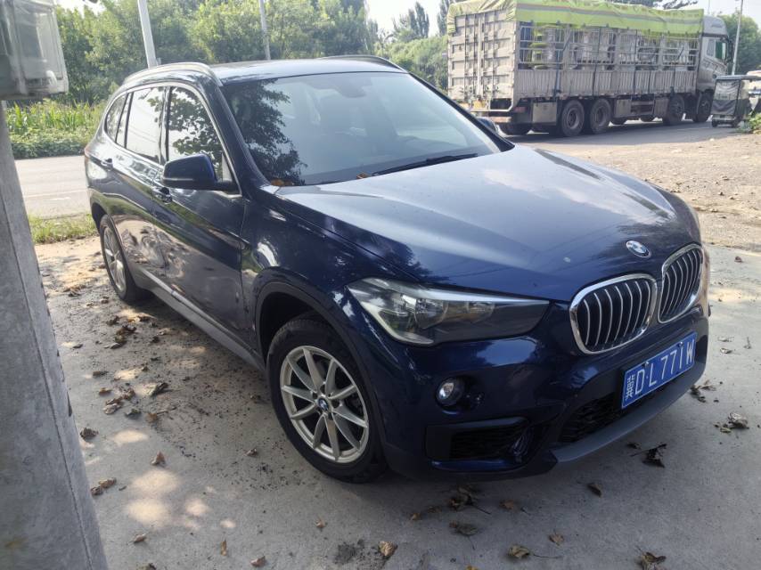 BMW X1 2018 #3 BMW X1 2018 car image #3