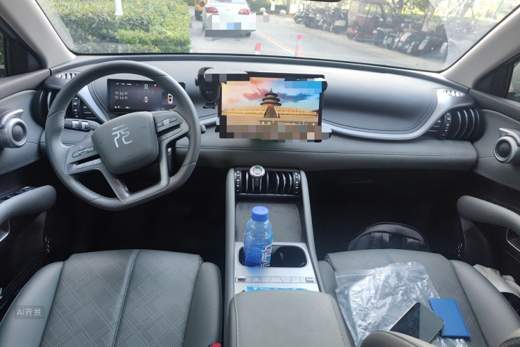 BYD Yuan Plus 2025 immagine di auto #11