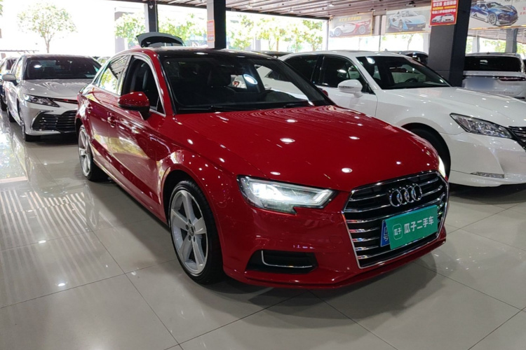 Audi A3 2017 car image #4