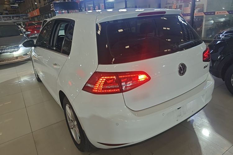 Volkswagen Golf 2015 #5 Volkswagen Golf 2015 car image #5