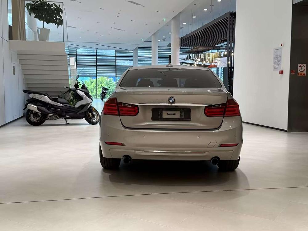 BMW 3 Series 2015 #5 BMW 3 Series 2015 car image #5