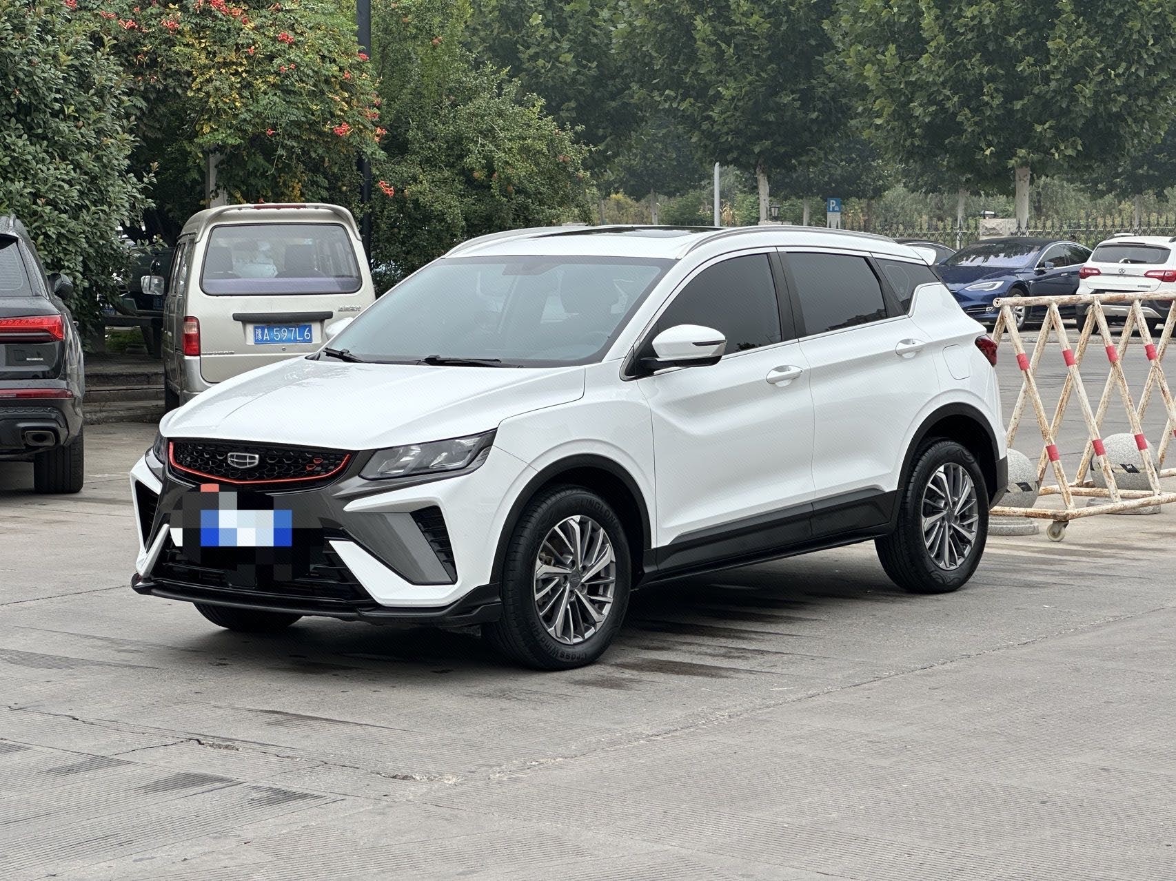 GEELY Coolray 2022 car image 