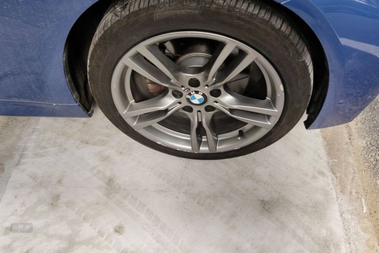 BMW 3 Series 2019 #9 BMW 3 Series 2019 car image #9