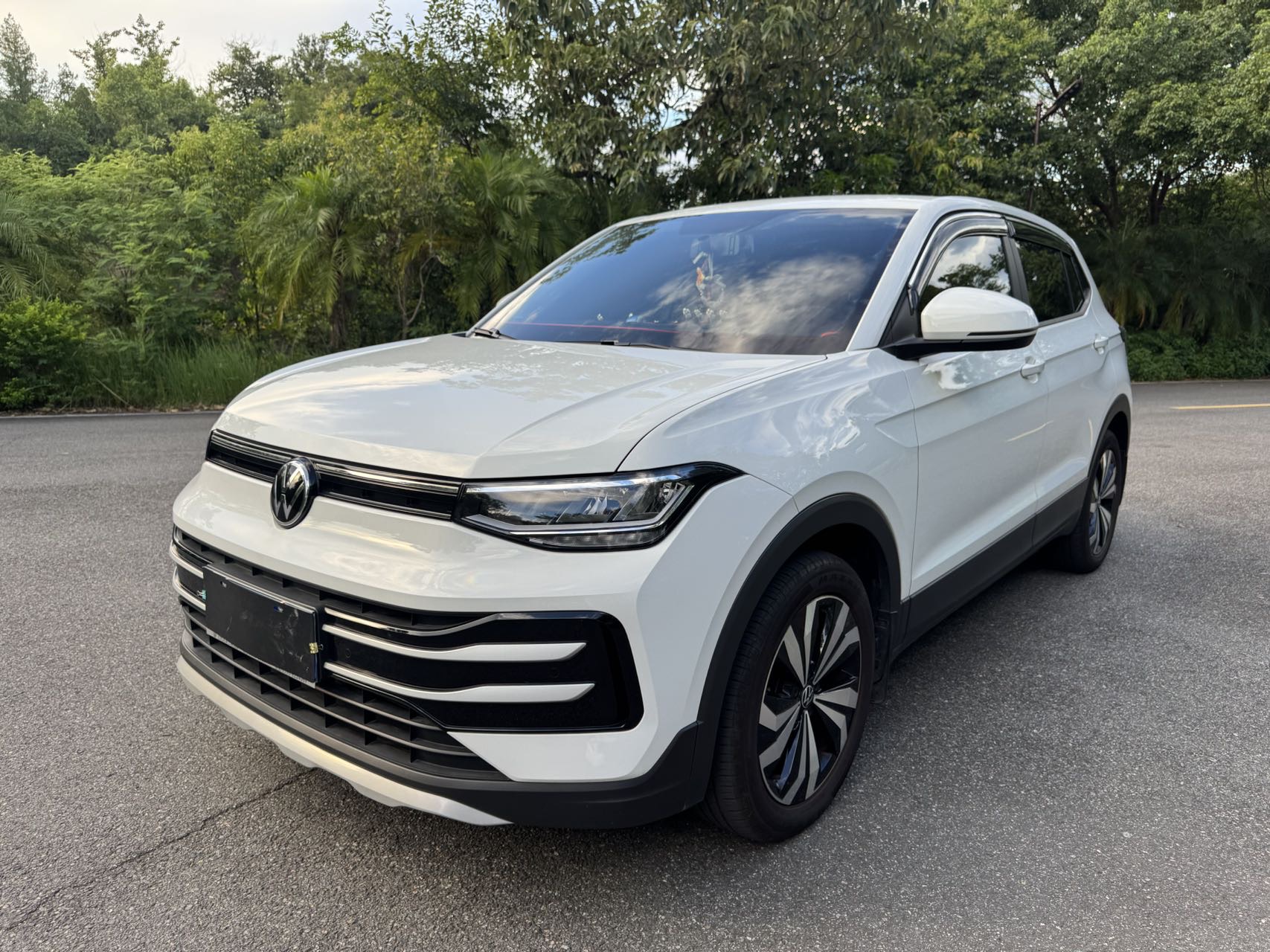 Volkswagen Tharu 2024 Volkswagen Tharu 2024 car image