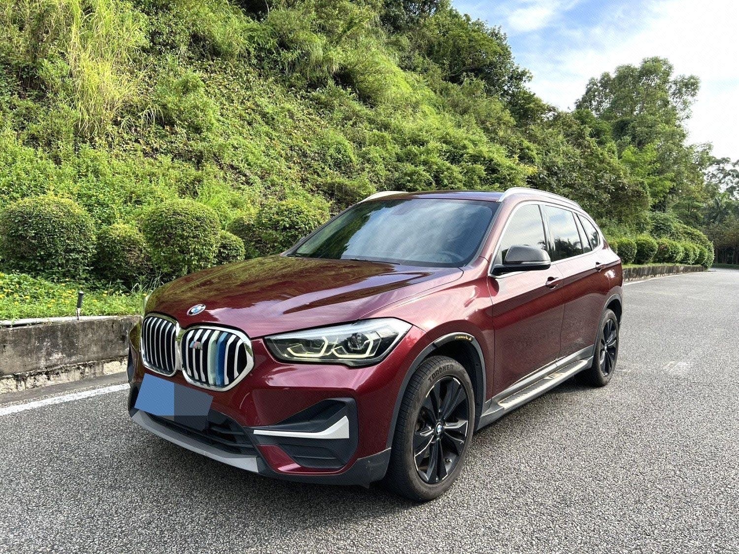 BMW X1 2021 BMW X1 2021 صورة سيارة