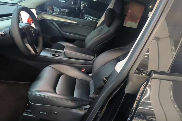 Tesla Model Y 2022 #15 Tesla Model Y 2022 car image #15