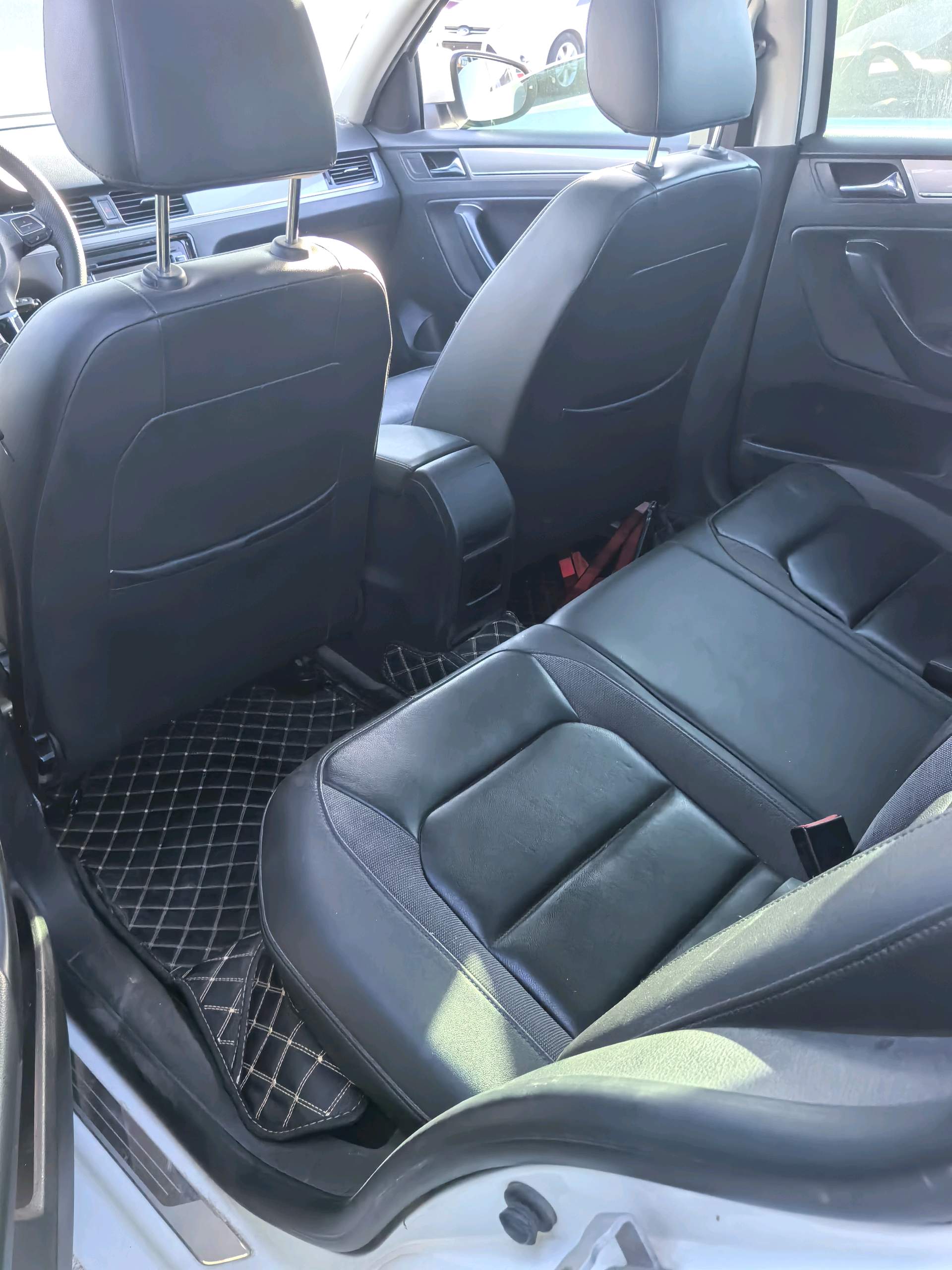 Volkswagen Bora 2015 car image #3