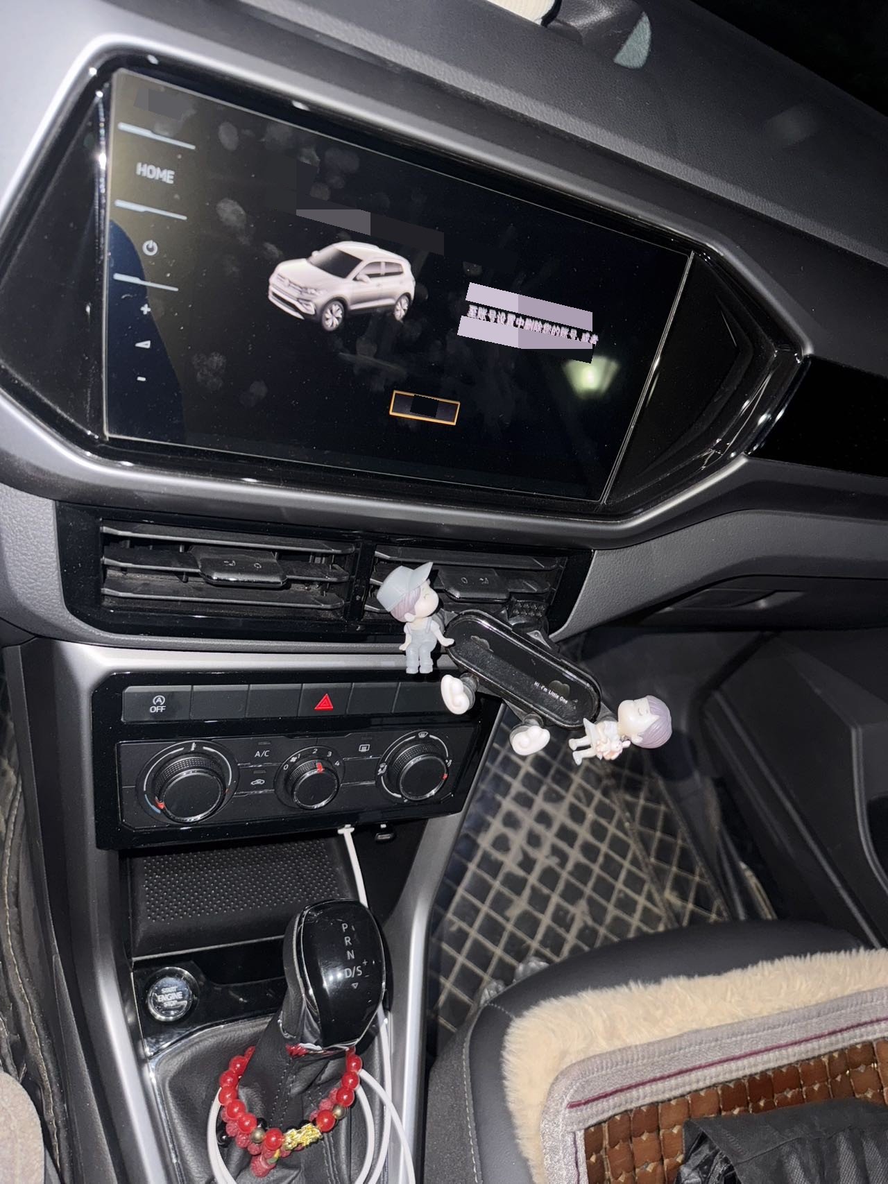Volkswagen T-Cross 2021 #4 Volkswagen T-Cross 2021 car image #4