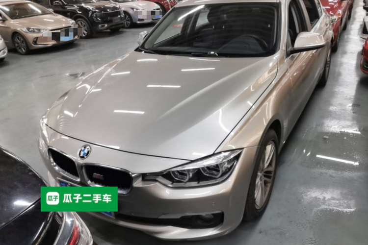 BMW 3 Series 2017 #3 BMW 3 Series 2017 car image #3