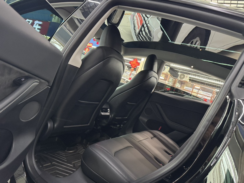 Tesla Model Y 2022 #9 Tesla Model Y 2022 car image #9