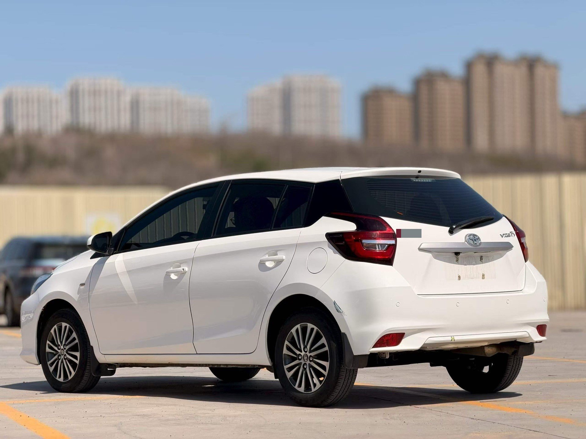 Toyota Vios FS 2021 image de voiture #7