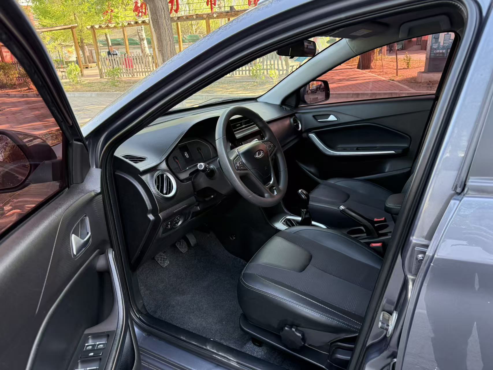 Chery Tiggo 3x 2018 car image #6