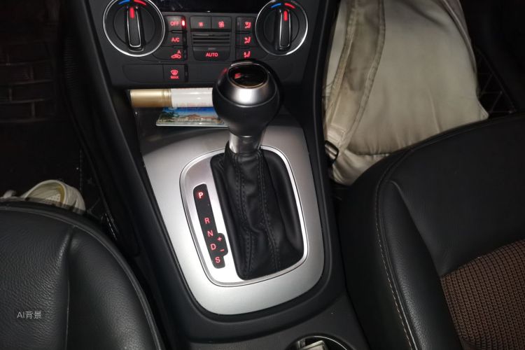 Audi Q3 2017 #16 Audi Q3 2017 car image #16