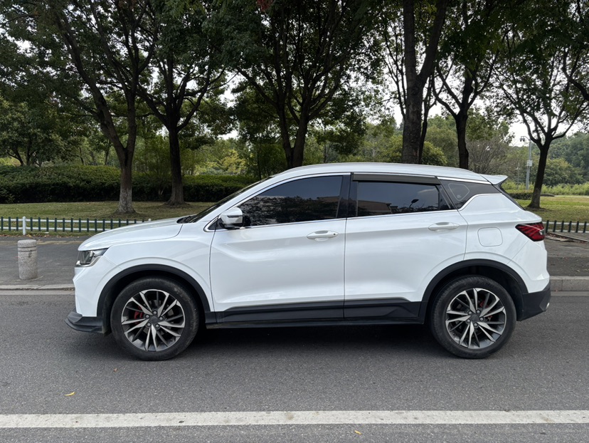 GEELY Coolray 2020 #7 GEELY Coolray 2020 car image #7