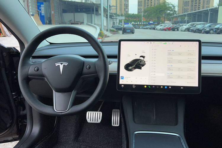 Tesla Model 3 2021 #14 Tesla Model 3 2021 car image #14