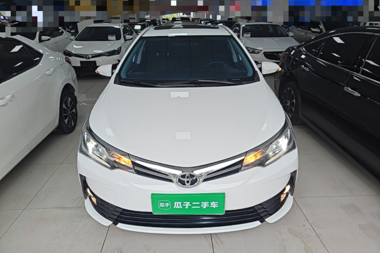 Toyota Corolla 2019 #3 Toyota Corolla 2019 car image #3