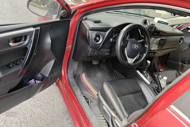 Toyota Corolla 2018 car image #18