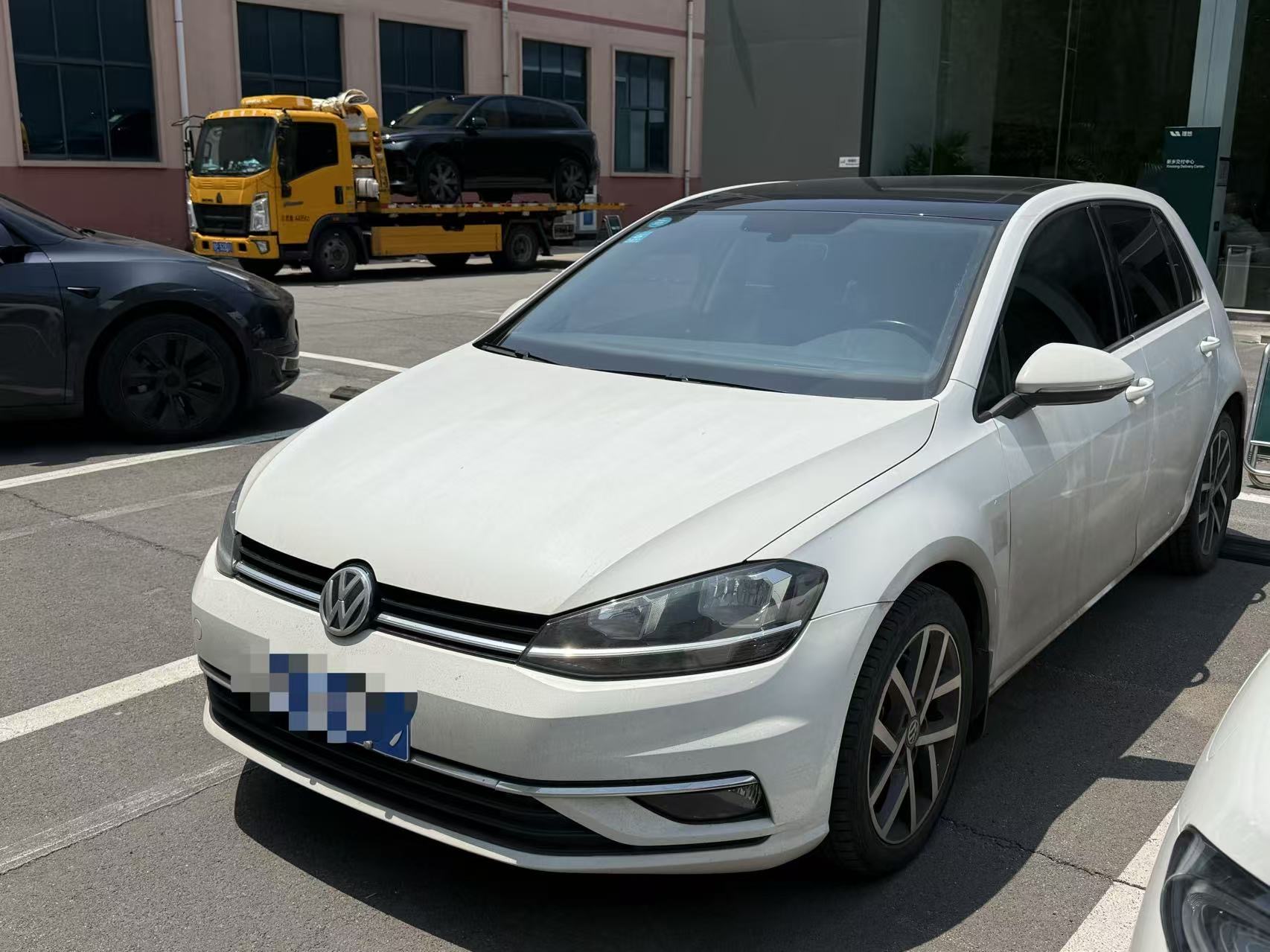 Volkswagen Golf 2018 Volkswagen Golf 2018 car image